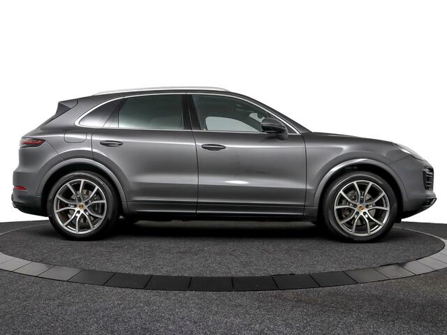 Porsche CAYENNE 3.0 E-Hybrid, Orig.NL / 100% | Softclose | Pano | BOSE | Trekhaak | Luchtvering - RIJKLAAR