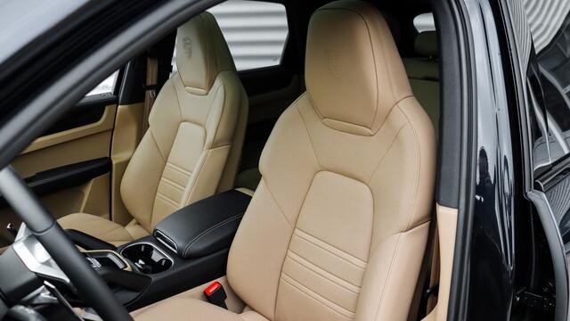 Porsche CAYENNE 3.0 E-Hybrid Platinum Edition SportDesign | Stoelventilatie | Head-up | Panoramadak | Surround View | Trekhaak