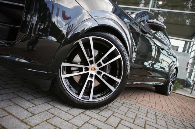 Porsche CAYENNE 3.0 E-Hybrid | Burmester | Sport Chrono | Bijrijdersdisplay | Sp