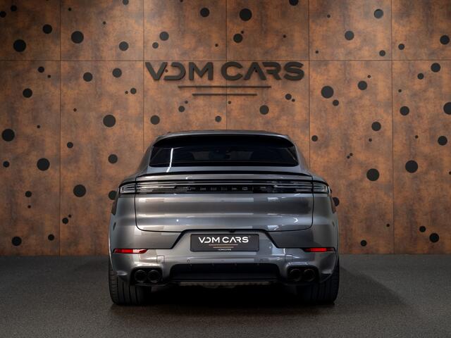 Porsche CAYENNE Coupé 3.0 E-Hybrid I Sportdesign I 18-weg I Luchtvering I Bijrijdersdisplay I