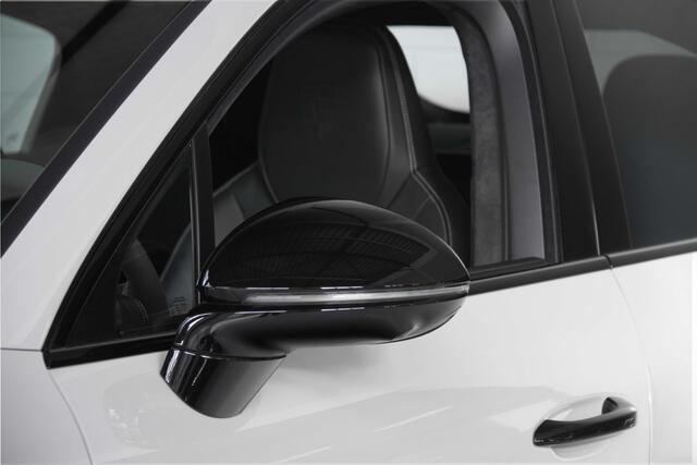 Porsche CAYENNE Coupé E-Hybrid l NP ¤180.000,- l Sportpakket l Carbon