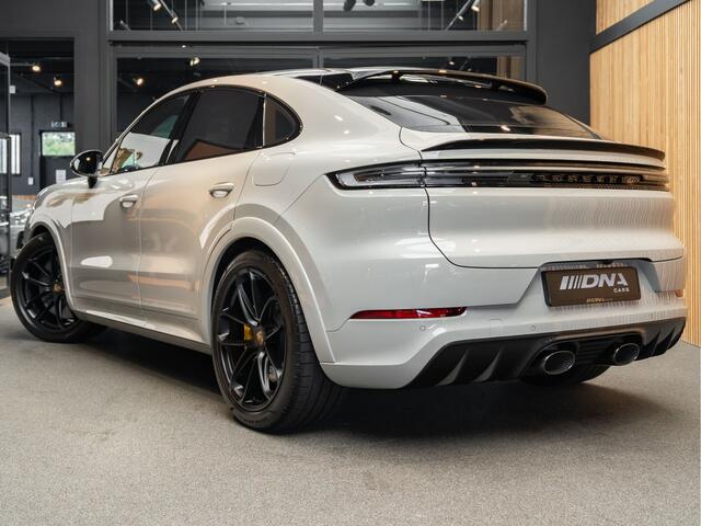 Porsche CAYENNE Coupé Turbo E-Hybrid Carbon Sport Uitlaat 4.0 Turbo E-Hybrid Keramisch