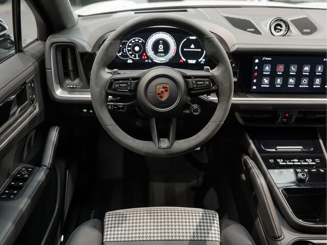 Porsche CAYENNE Coupé Turbo E-Hybrid Carbon Sport Uitlaat 4.0 Turbo E-Hybrid Keramisch