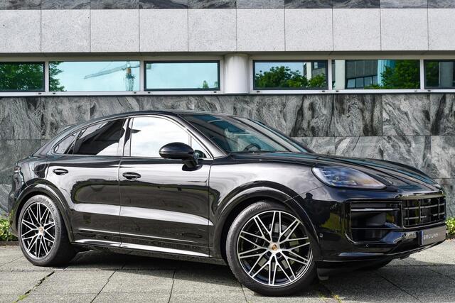 Porsche CAYENNE Coupé 3.0 E-Hybrid |Sport&design|Ventilatie|22inch|Glazendak|4W-sturing|