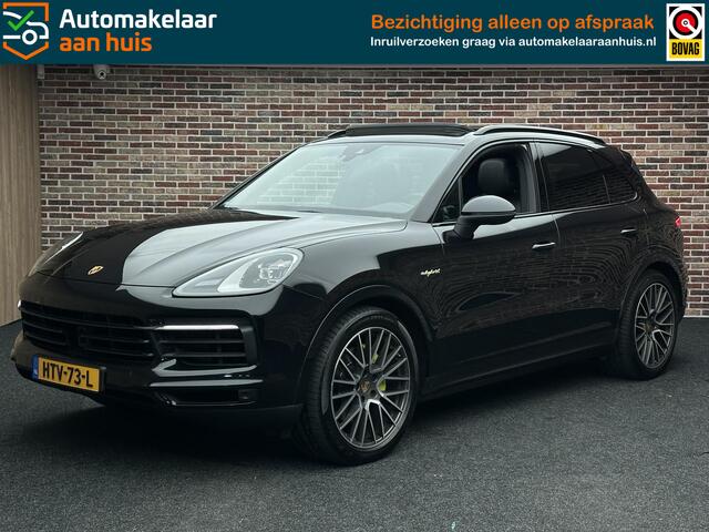 Porsche CAYENNE 3.0 E-Hybrid Panorama SportUitlaat Dealer Approved GARANTIE!