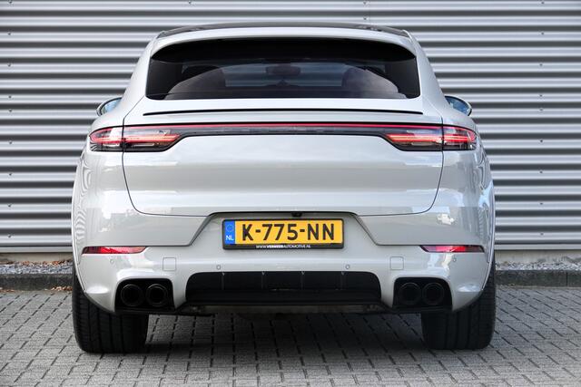 Porsche CAYENNE Coupé 3.0 | Pano | Sport Design | Trekhaak | Sport Chrono | ACC | HUD | Bose |
