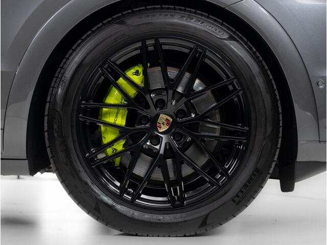 Porsche CAYENNE Coupé E-Hybrid