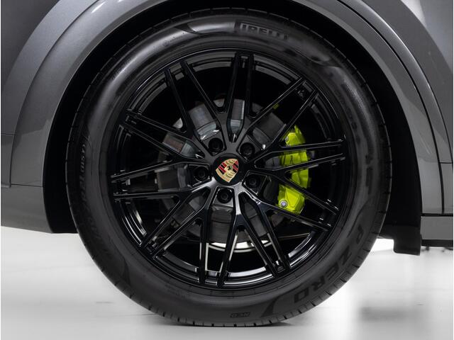 Porsche CAYENNE Coupé E-Hybrid