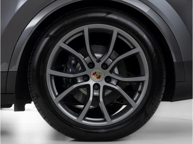 Porsche CAYENNE Coupé E-Hybrid