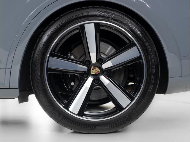 Porsche CAYENNE Turbo E-Hybrid