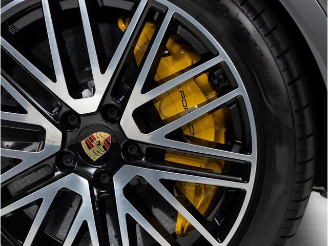 Porsche CAYENNE Turbo E-Hybrid