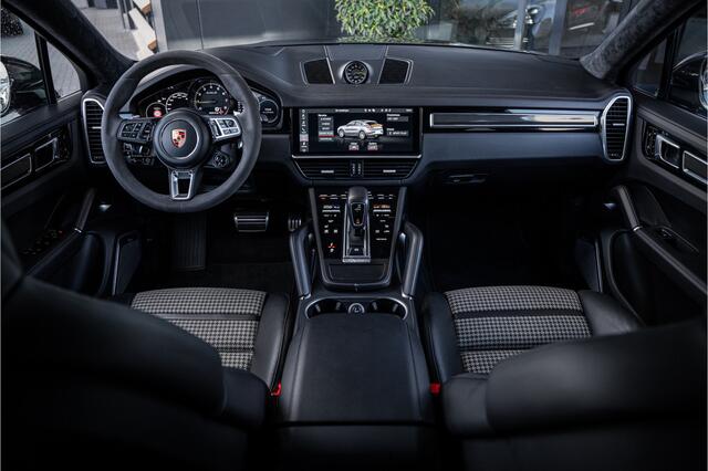 Porsche CAYENNE Coupé 4.0 Turbo S E-Hybrid GTS Pack! 810PK! - Sport Chrono | Keramisch | Vierwielsturing | Luchtvering | Burmester | Elek. Trekhaak