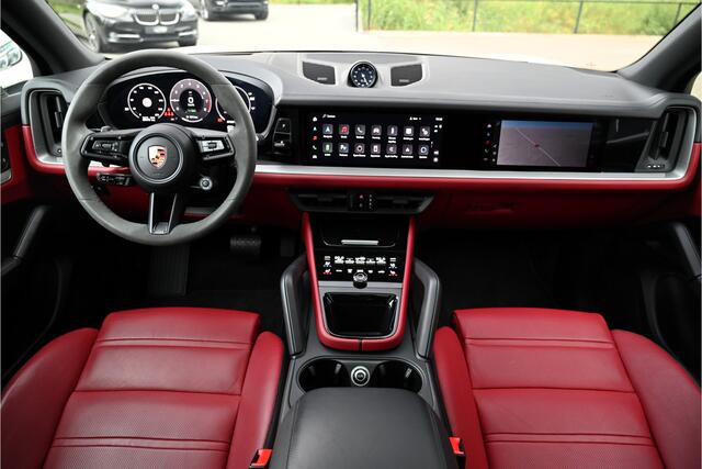 Porsche CAYENNE 3.0 E-Hybrid / SPORT DESIGN / PANO / PASSENGER DISPLAY / SPORTUITLAAT / HUD / 4WIELSTURING / SPORT CHRONO