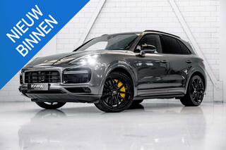 porsche-cayenne-4.0-turbo-s-e-hybri