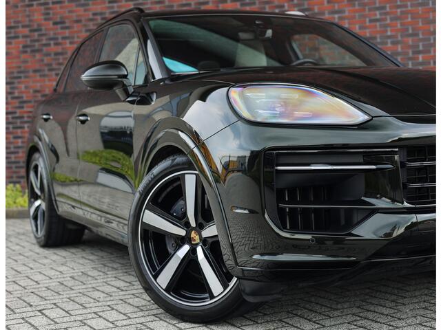 Porsche CAYENNE E-Hybrid | PTS Dark Olive - Krijt volleder