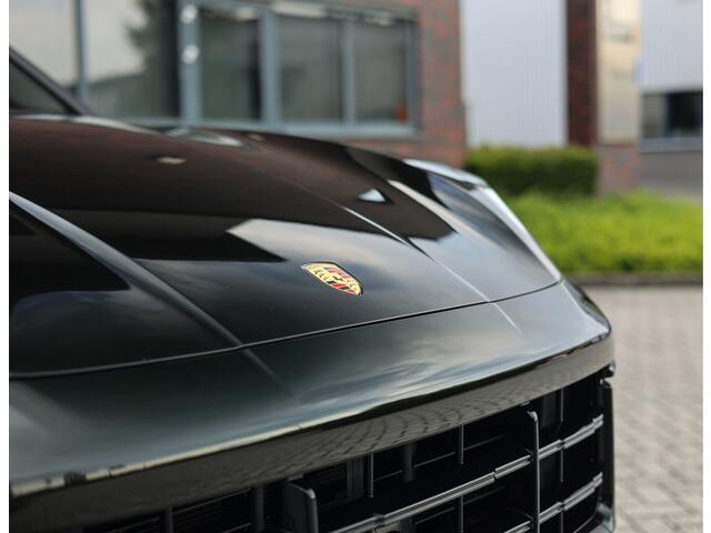 Porsche CAYENNE E-Hybrid | PTS Dark Olive - Krijt volleder