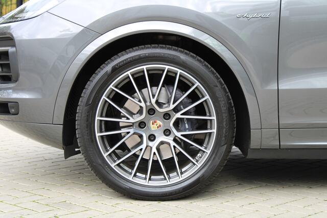 Porsche CAYENNE Coupé 3.0 E-Hybrid | NAP | MEMORY | 360 | PANO | SPORTSTOELEN | LUCHTVERING | SPORT CHRONO |