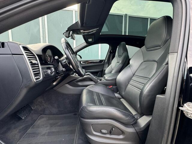 Porsche CAYENNE 3.0 E-Hybrid | Luchtvering | Bose | Pano | Alarm 5 | Trekhaak