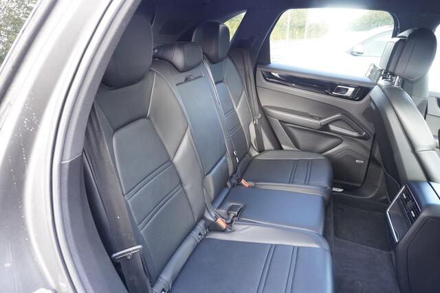 Porsche CAYENNE 3.0 E-Hybrid TREKHAAK SPORTCHRONO 360CAM BOSE MEMMORY
