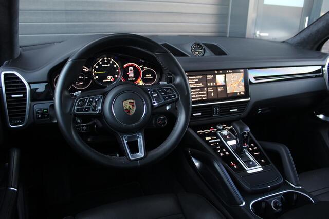 Porsche CAYENNE 4.0 Turbo S E-Hybrid | Porsche Approved | Keramisch | Luchtvering | Trekhaak
