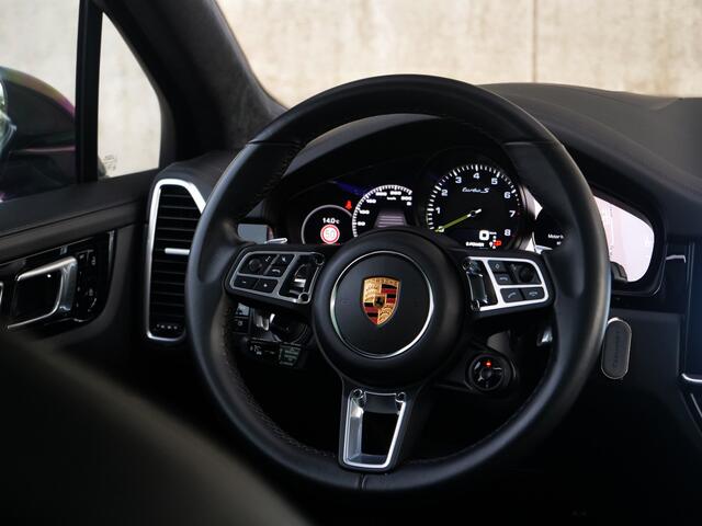 Porsche CAYENNE 4.0 Turbo S E-Hybrid | Nw. prijs: ¤231.000 | NL auto | Ceramic | Burmester | Sport-design | Vol..