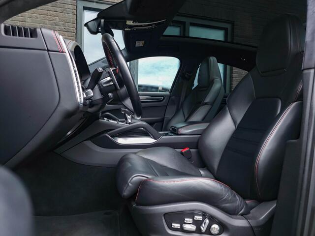 Porsche CAYENNE Coupé 4.0 Turbo S E-Hybrid | Approved | Pano | Burm | Vent.| Carbon | Topv. | 22"| Servo | PDLS+ | Sportuitl. | Side | Chrono