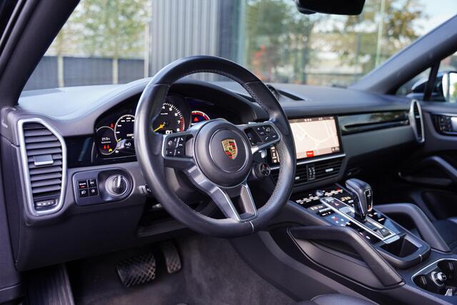 Porsche CAYENNE Coupé 3.0 E-Hybrid BTW NL-Auto 1e Eigenaar