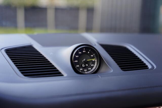 Porsche CAYENNE Coupé 3.0 E-Hybrid BTW NL-Auto 1e Eigenaar