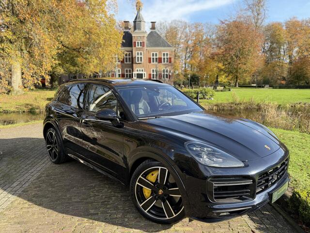 Porsche CAYENNE 4.0 Turbo S E-Hybrid | Porsche Approved | Sport Design | Carbon | NL-Auto | Full Options |