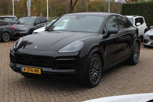 Porsche CAYENNE Coupé 3.0 E-Hybrid Platinum Edition / Panoramadak / 360Camera / Bose / 21'' / Sportdesign+Chrono / Stoelventilatie / Stoelverwarming / Stuurverwarming / Luxe Leder / Luchtvering / Sportuitlaat / Dodehoek / DAB / ACC