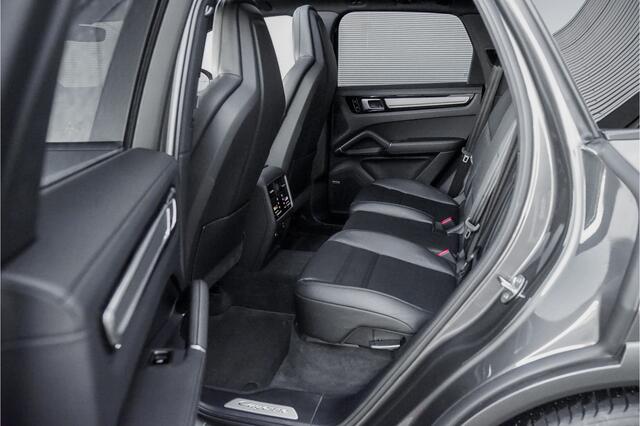 Porsche CAYENNE 3.0 E-Hybrid Sport Design & Chrono Pano 360° Bose Matrix