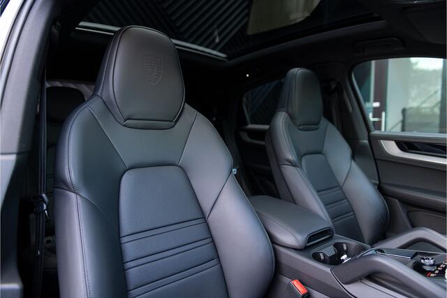 Porsche CAYENNE Coupé 3.0 S E-Hybrid Sport Design ACC Pano 360 Head Up Memory Sport Chrono Softcl. Matrix Ambient