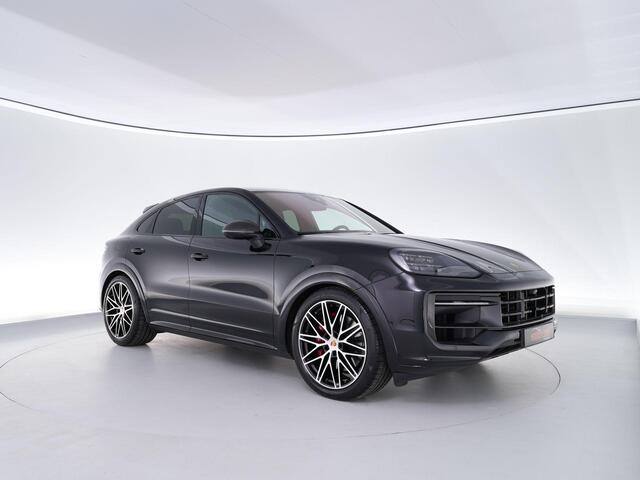 Porsche CAYENNE Coupé 3.0 470pk E-Hybrid |BTW-auto|passenger display|achteras besturing|carbon ext|soft close|pano|Bose|18-voudig|sport chrono|HUD|memory|BLIS|360 camera|22"|