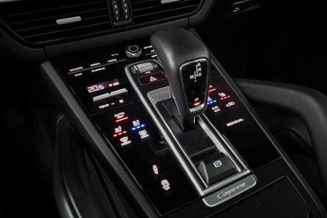 Porsche CAYENNE 3.0 E-Hybrid | NP ¤ 222.577,- | KERAMISCHE REMMEN | 40K TECHART | CLANCK AUDIO | FULL PPF | PASM | PDCC | PCCB | PDLS+ | PANORAMADAK | SOFTCLOSE | ADAPTIVE CRUISE | ACHTERASBESTURING | SPORTUITLAAT | SPORTDESIGN CARBON | STOELKOELING/VERWARMING VOOR & AC 