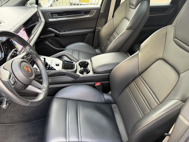 Porsche CAYENNE 3.0 E-Hybrid Sport Design * Chrono * 22 Inch Spider * Panoramadak * 360 * ACC *