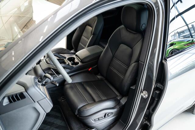 Porsche CAYENNE Coupé 3.0 E-Hybrid | Massage | Innodrive | trekhaak | 360 | PASM | Matrix | Bose