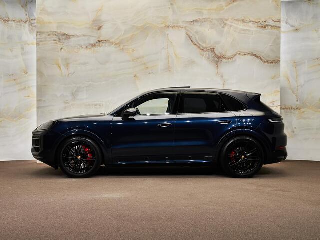 Porsche CAYENNE 3.0 S E-Hybrid, SportDesign, Bose, InnoDrive, pano, luchtv., 21", 4W-best., HUD, privacy, NP175k