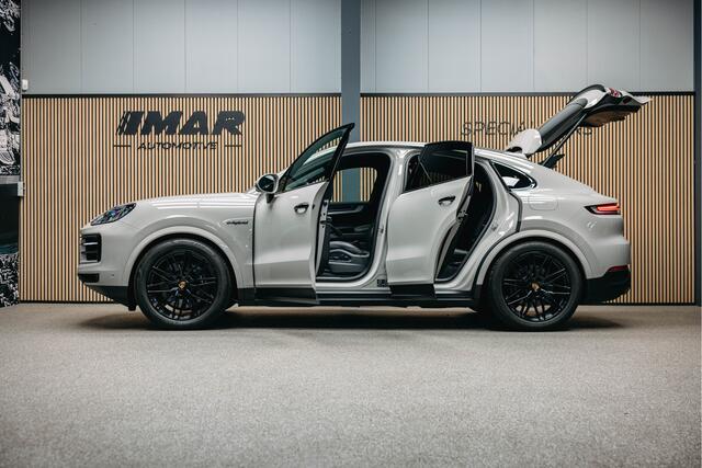 Porsche CAYENNE Coupé 3.0 E-Hybrid | Head-up | Bose | Sport Chrono | Stuurverwarming | Stoelverwarming en verkoeling | Trekhaak | Kreide |