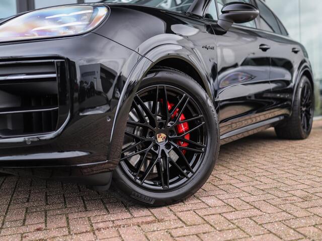 Porsche CAYENNE Coupé 3.0 S E-Hybrid Black Edition