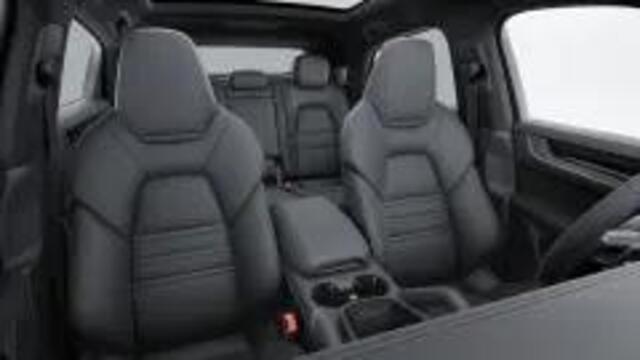 Porsche CAYENNE E-Hybrid Coupé