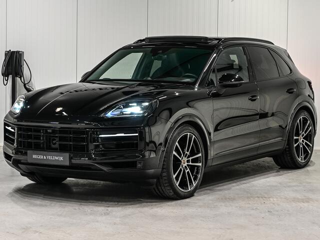 Porsche CAYENNE 3.0 E-Hybrid · Sport chrono · Panorama dak · Adaptive cruise · 360 Camera · Keyless · Luchtvering · Bose sound · Memory seats · Ambiance · Trekhaak