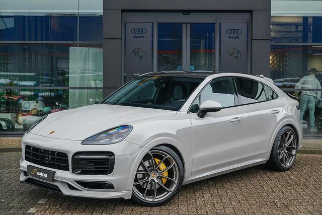 Porsche CAYENNE Coupé 3.0 E-Hybrid 462PK Krijtgrijs SportDesign Luchtvering Lightweight Package Carbon Dak 4-wielsturing NLauto