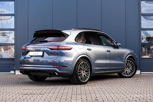 Porsche CAYENNE Turbo 4.0 V8 I PSCB I Burmester I Alcantara I VOL!