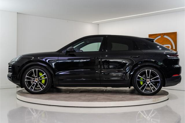 Porsche CAYENNE Coupé 3.0 E-Hybrid 462PK | InnoDrive | Bose | Bicolor | Sportchrono | VOL! Fabrieksgarantie