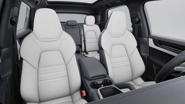 Porsche CAYENNE S E-Hybrid Black Edition