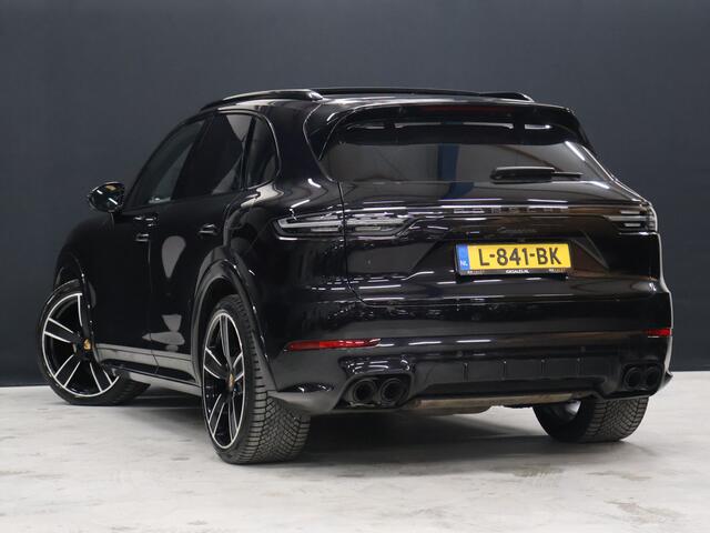 Porsche CAYENNE 3.0 E-Hybrid [SPORT CHRONO, SPORT DESIGN, LED MATRIX PDLS PLUS, LUCHTVERING, SCHUIFKANTELDAK, TREKHAAK INKLAPBAAR, MEMORY SEATS, BOSE SOUND, STOELVERKOELING, HEAD-UP, APPLE CARPLAY, ANDROID, 360 CAMERA, A
