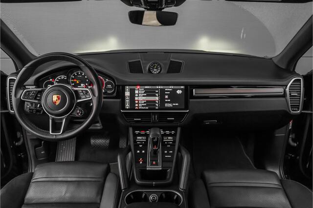 Porsche CAYENNE 3.0 E-Hybrid Pano Camera 360° Sport Chrono Bose 21"