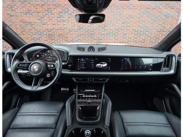 Porsche CAYENNE 3.0 E-Hybrid | Pano - Trekhaak - Pas. Display