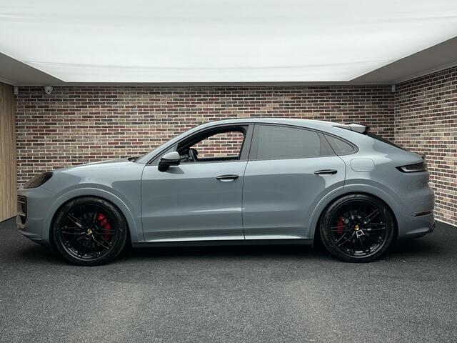 Porsche CAYENNE Coupé 3.0 E-Hybrid SportUitlaat Panorama Head Memory 1 Eig
