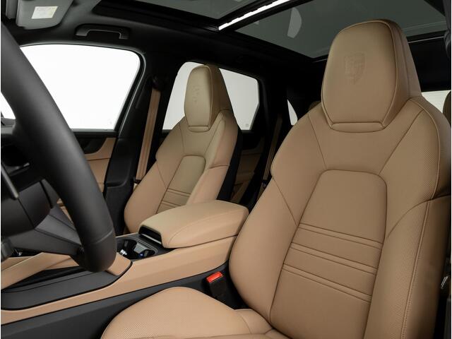 Porsche CAYENNE E-Hybrid Black Edition